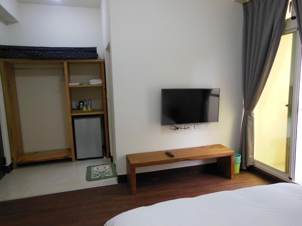 Shi Mom B&B Hualien City Exterior photo